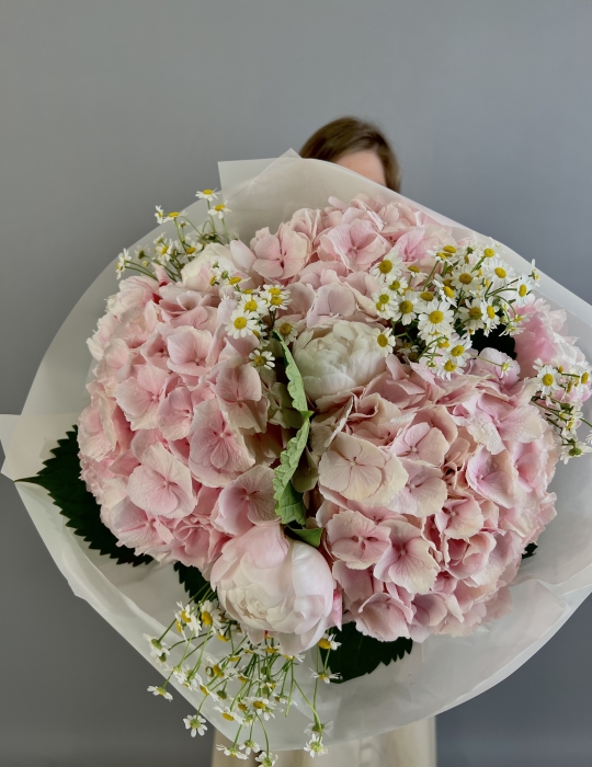 Bouquet of hydrangeas Romance
